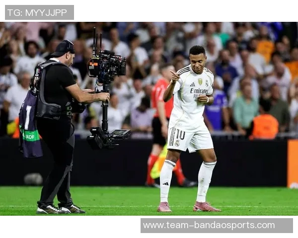 皇马今日训练缺少姆巴佩米利唐阿诺德和赫伊森四大球星