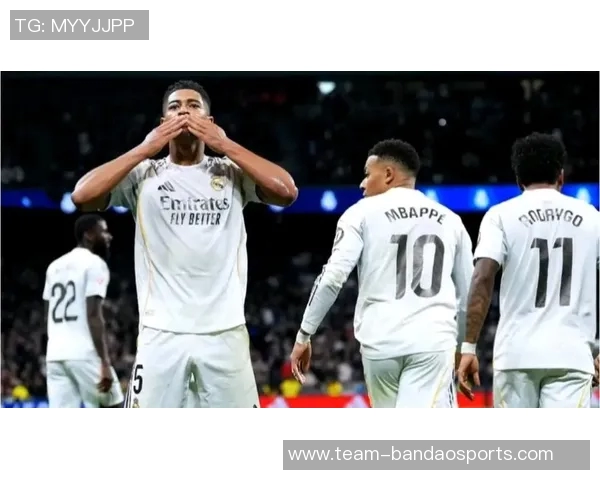 姆巴佩今年59球追平C罗纪录西甲官方社媒发布海报致敬传奇球星